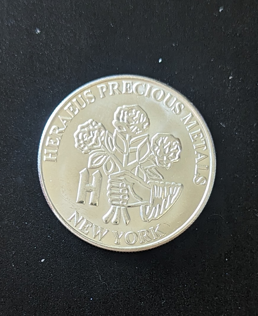 (image for) Heraeus Precious Metals 1 Ounce Flower round