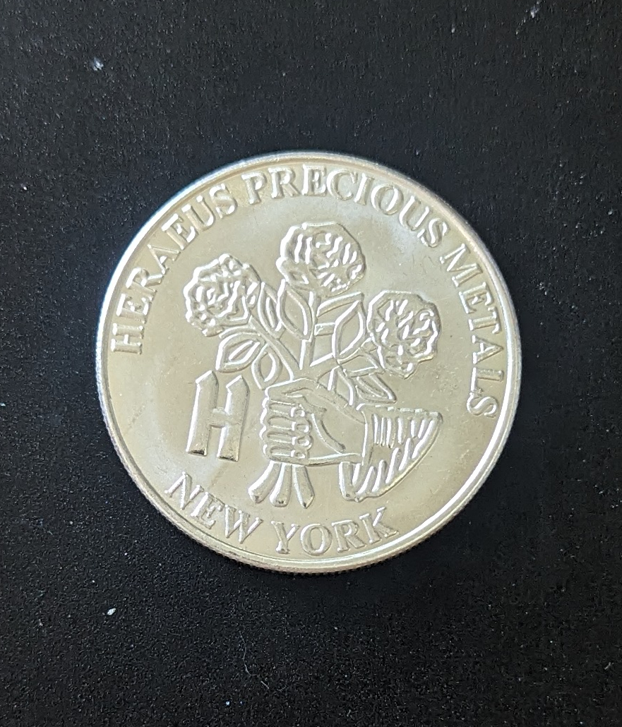 (image for) Heraeus Precious Metals 1 Ounce Flower round